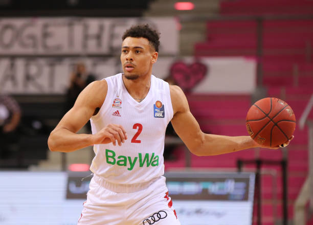 不仅为她们 不仅为她们