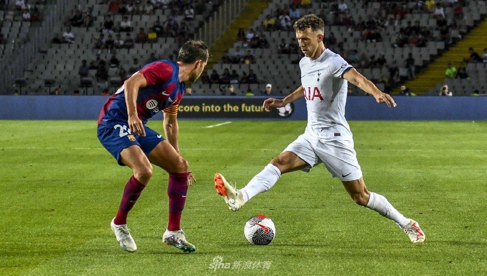 这位前锋不 这位前锋不